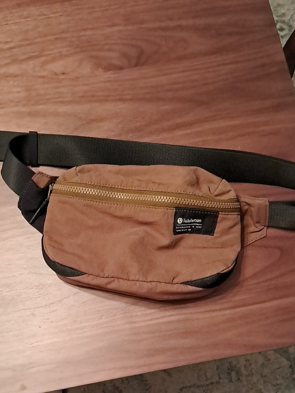 lululemon athletica Brown Belt Bag with Black Strap